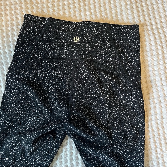 lululemon athletica Pants - Lululemon Train Times 7/8 Pant 25"
Night View White Black / Black